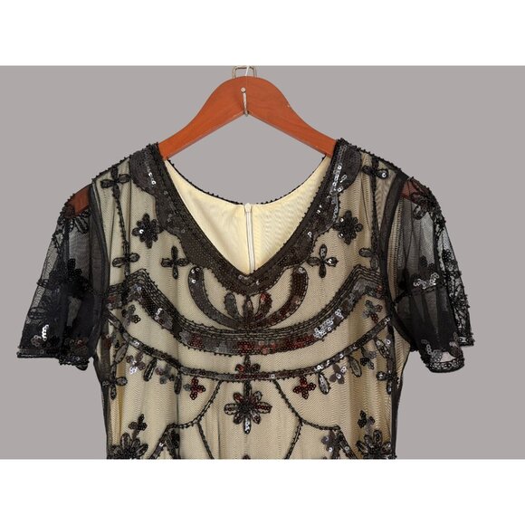 Vintage-Inspired Black Sequin Embellished Maxi Gown With Sheer Tulle Overlay & S - Picture 5 of 8